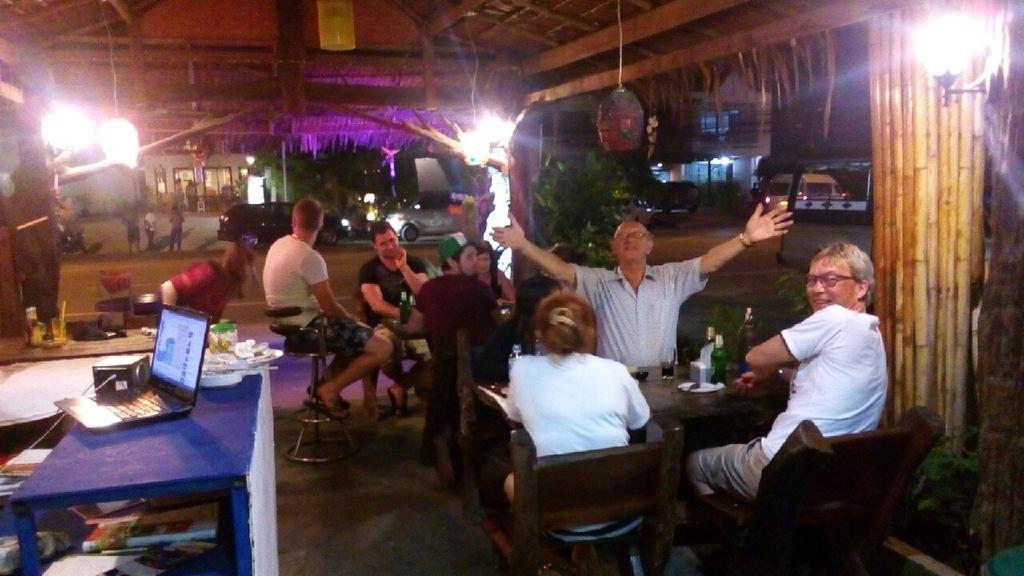 Green Leaf Guesthouse Krabi town Екстериор снимка