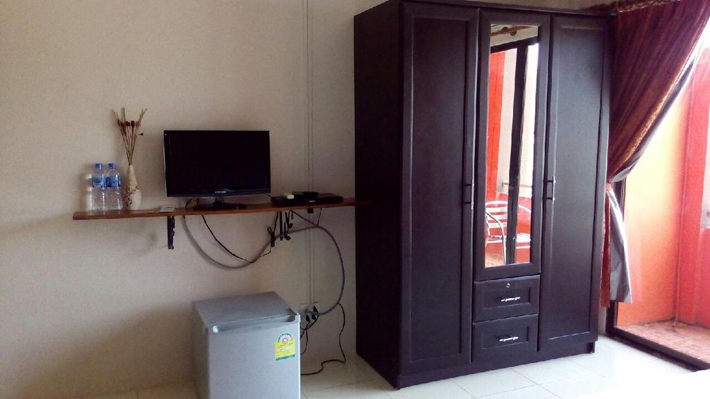 Green Leaf Guesthouse Krabi town Екстериор снимка