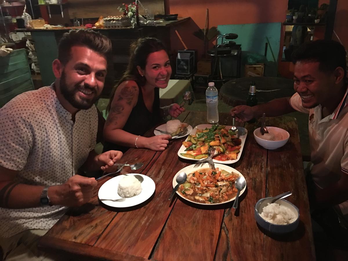 Green Leaf Guesthouse Krabi town Екстериор снимка