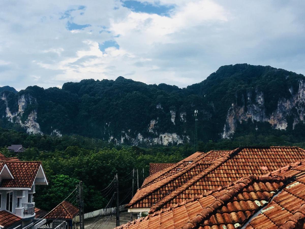 Green Leaf Guesthouse Krabi town Екстериор снимка